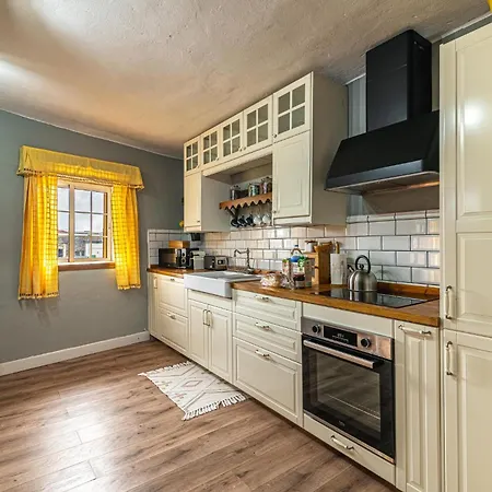 بيت للعطل Casa Bernarda With Heated Pool