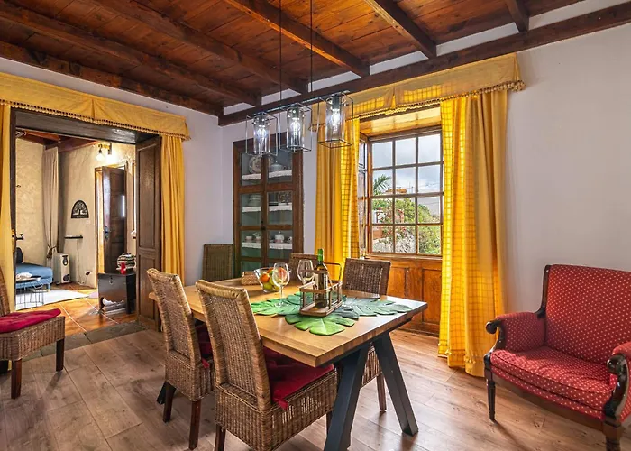Сasa de vacaciones Casa Bernarda With Heated Pool *